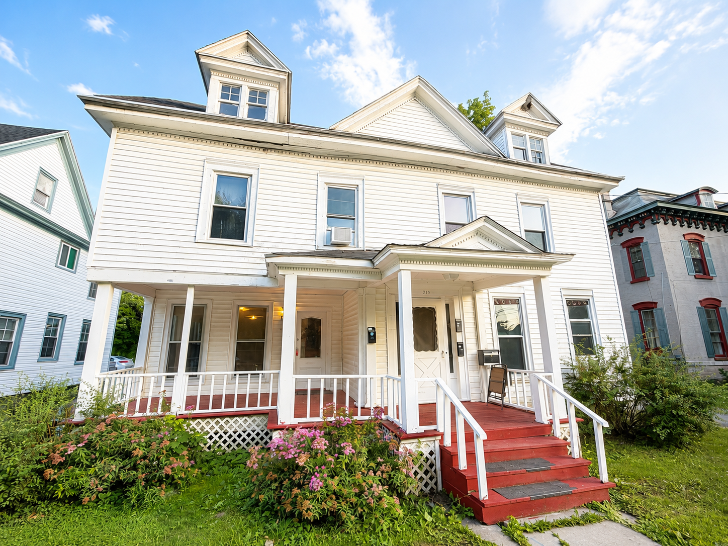 Property main image